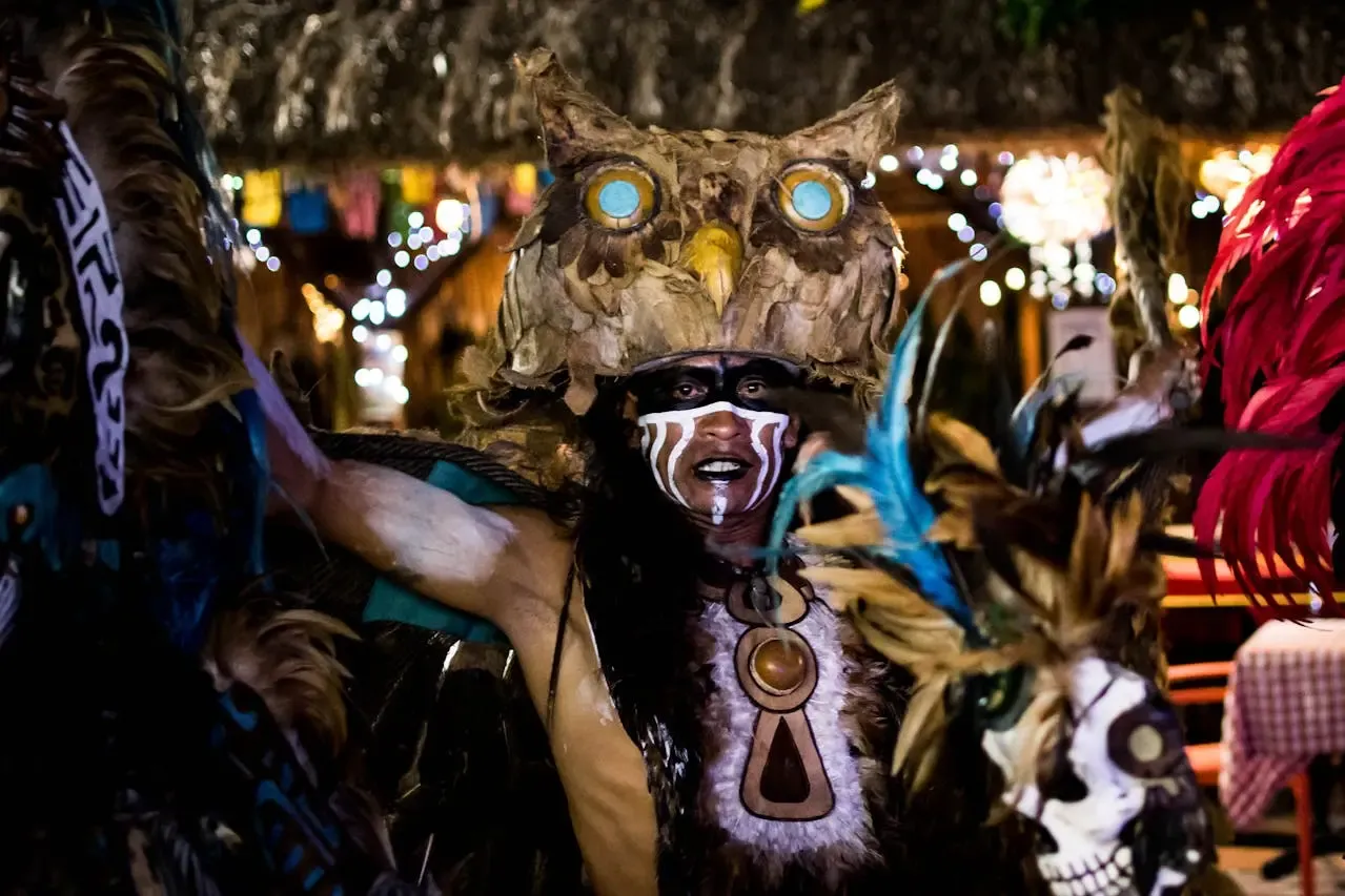 La esencia cultural de Playa del Carmen: bailes, música y tradiciones que no te puedes perder