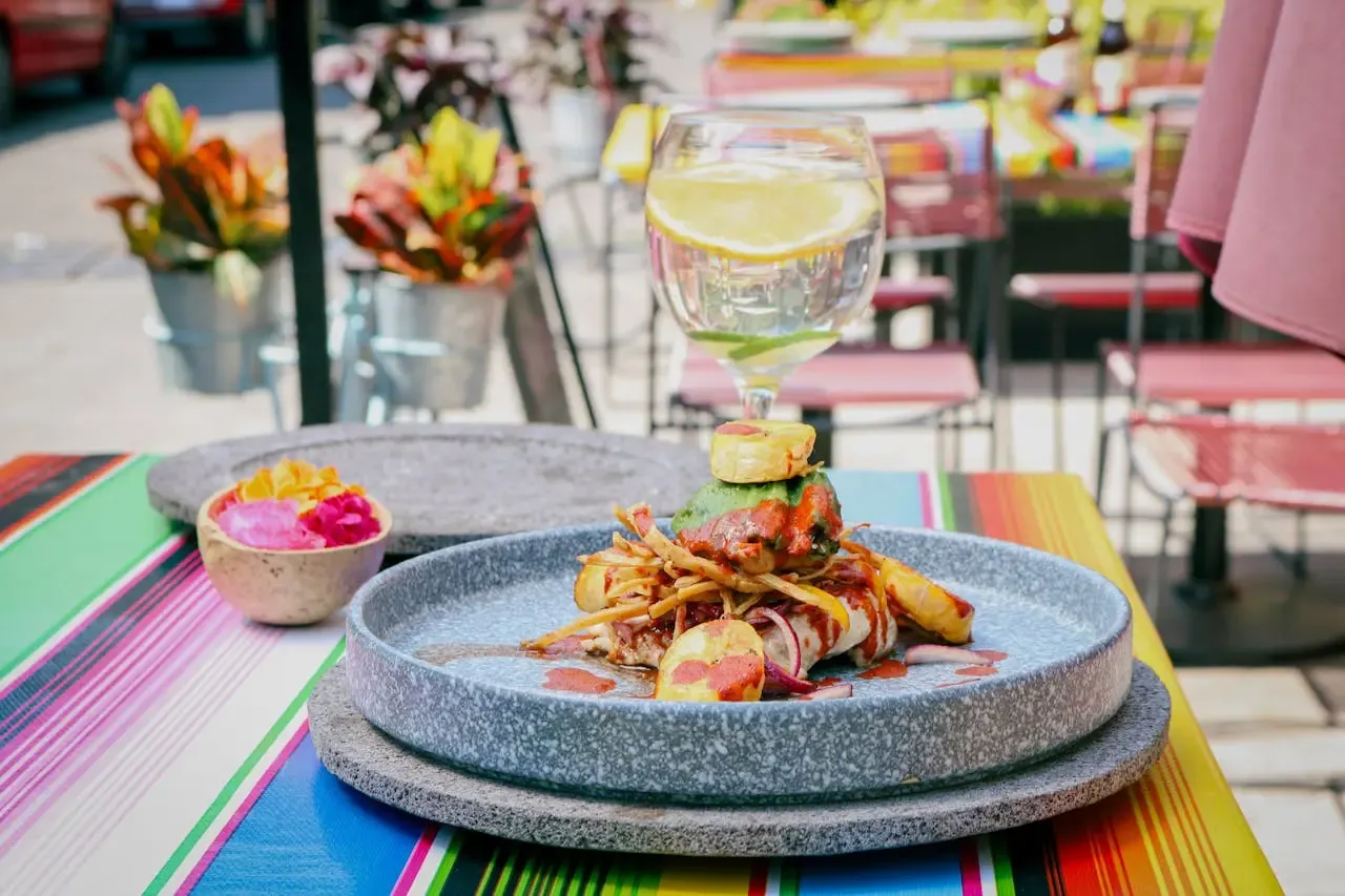 Ruta gastronómica cerca de The Palm at Playa: 5 lugares para una noche inolvidable